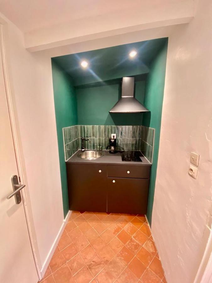 3 Studios Hyeres - Centre Ville Rue Pietonne - Manon المظهر الخارجي الصورة