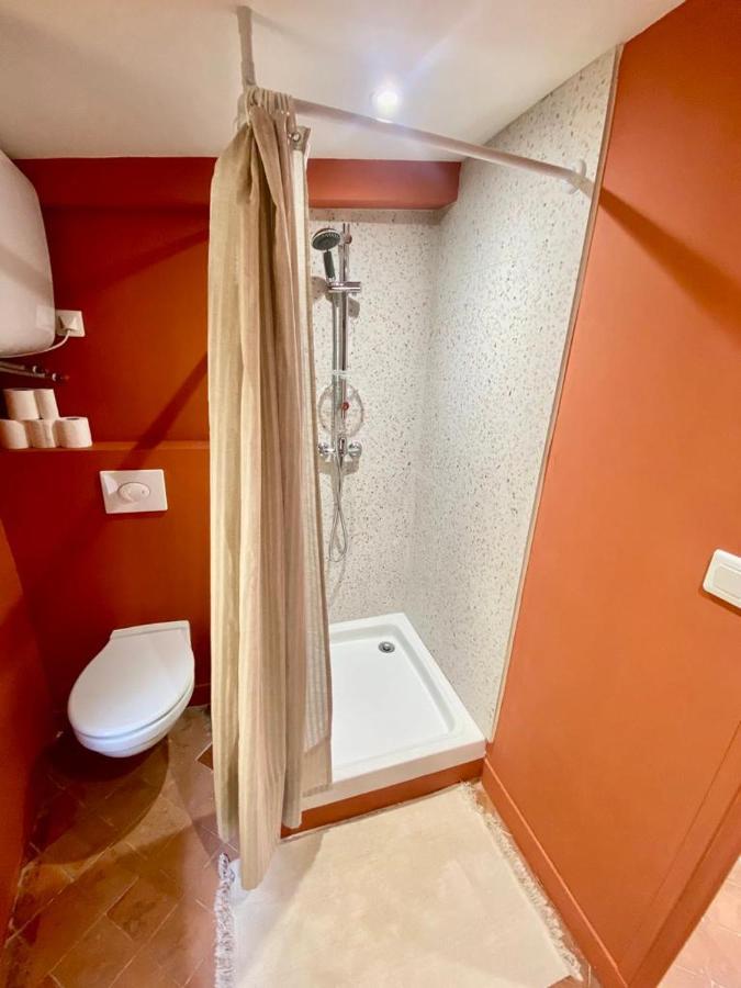 3 Studios Hyeres - Centre Ville Rue Pietonne - Manon المظهر الخارجي الصورة